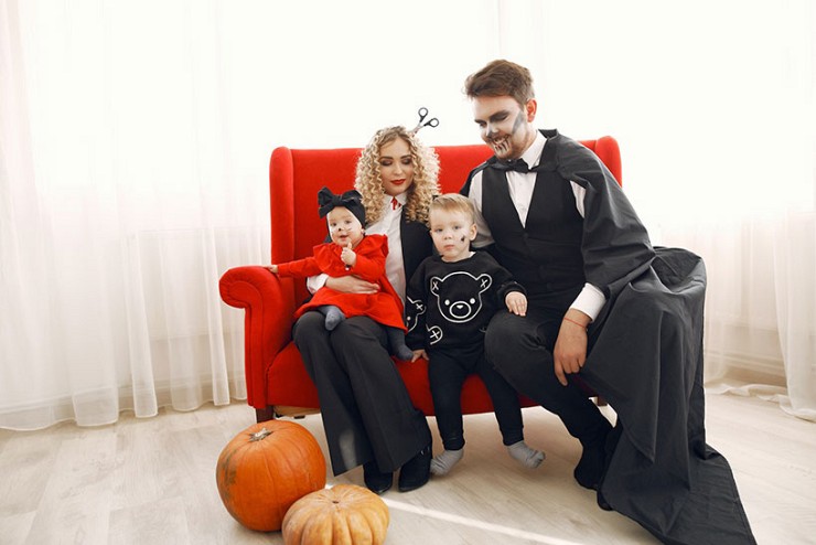 Tips for Creating Group-Themed Halloween Costumes